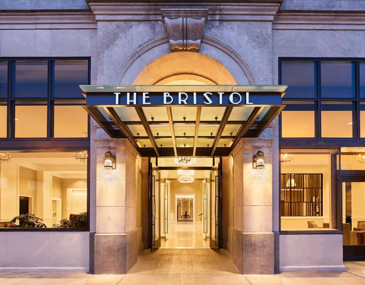 The Bristol Hotel מראה חיצוני תמונה
